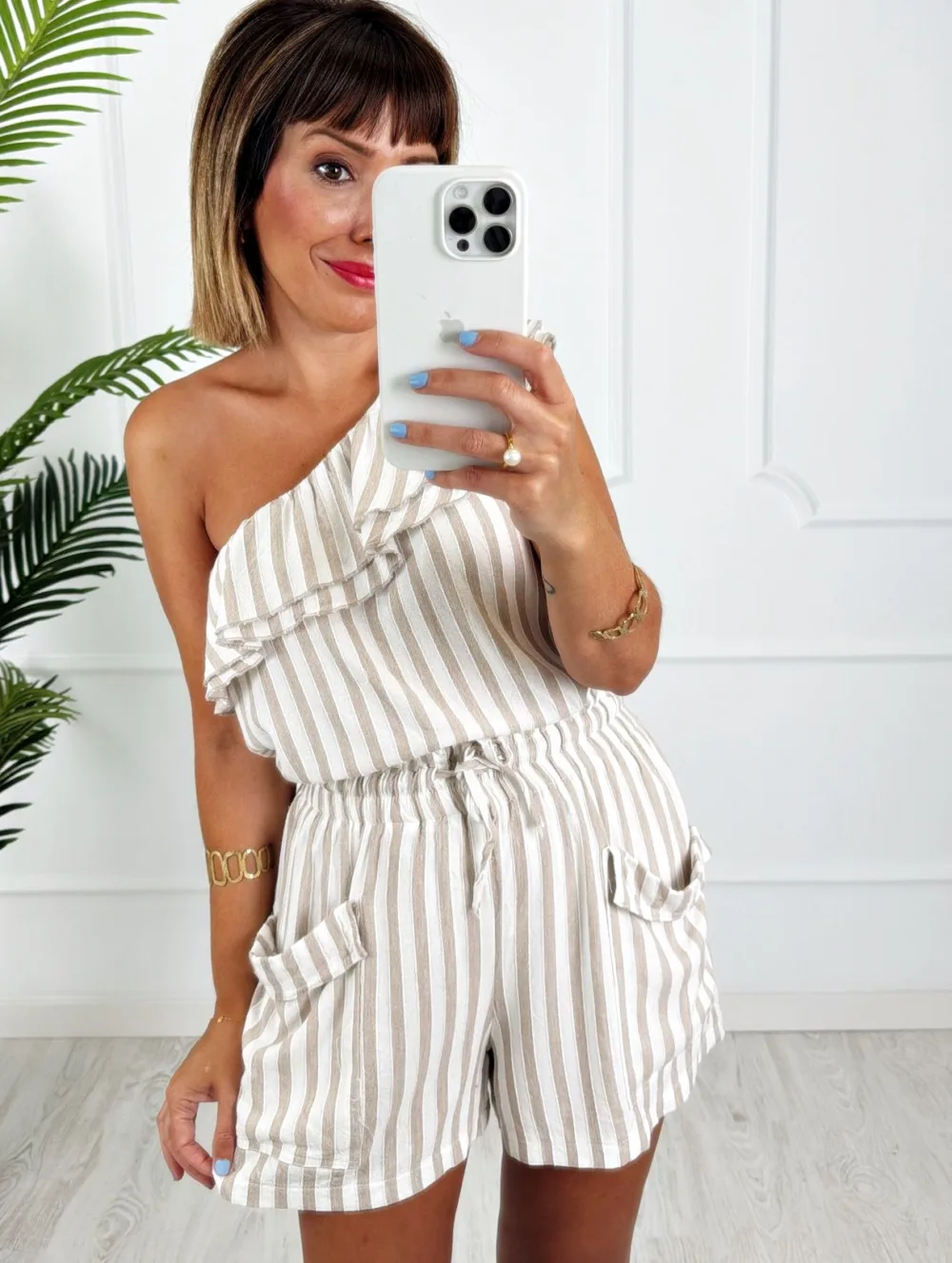 Top asimétrico rayas beige