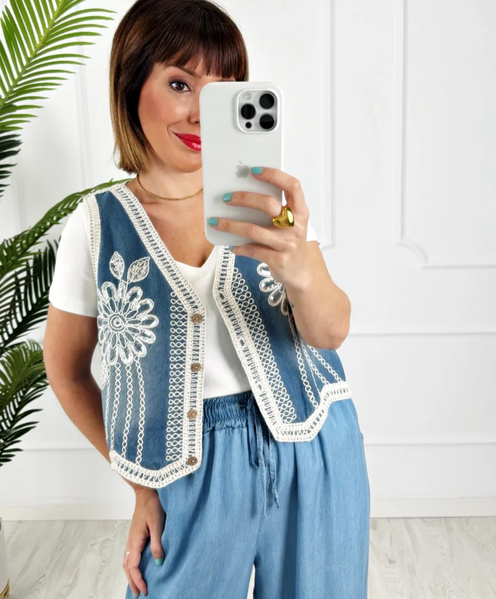Chaleco denim crochet lentejuelas