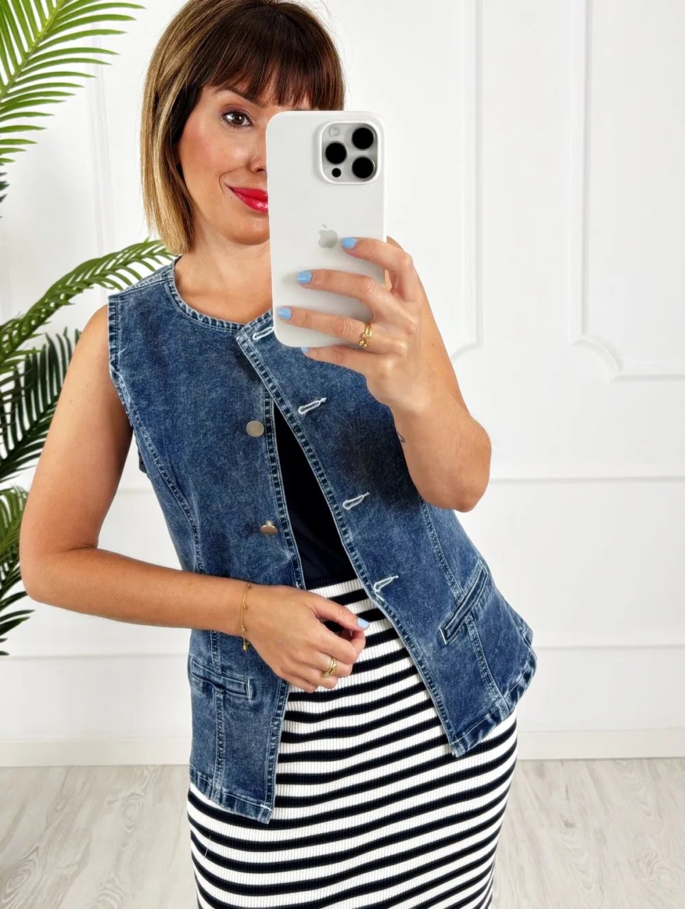 Chaleco denim botones