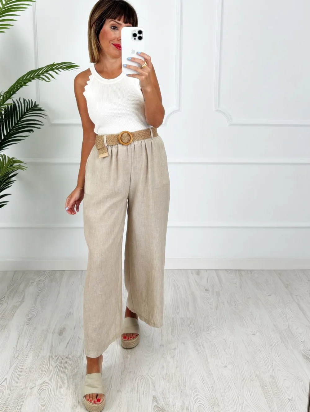 Pantalón cinturón beige