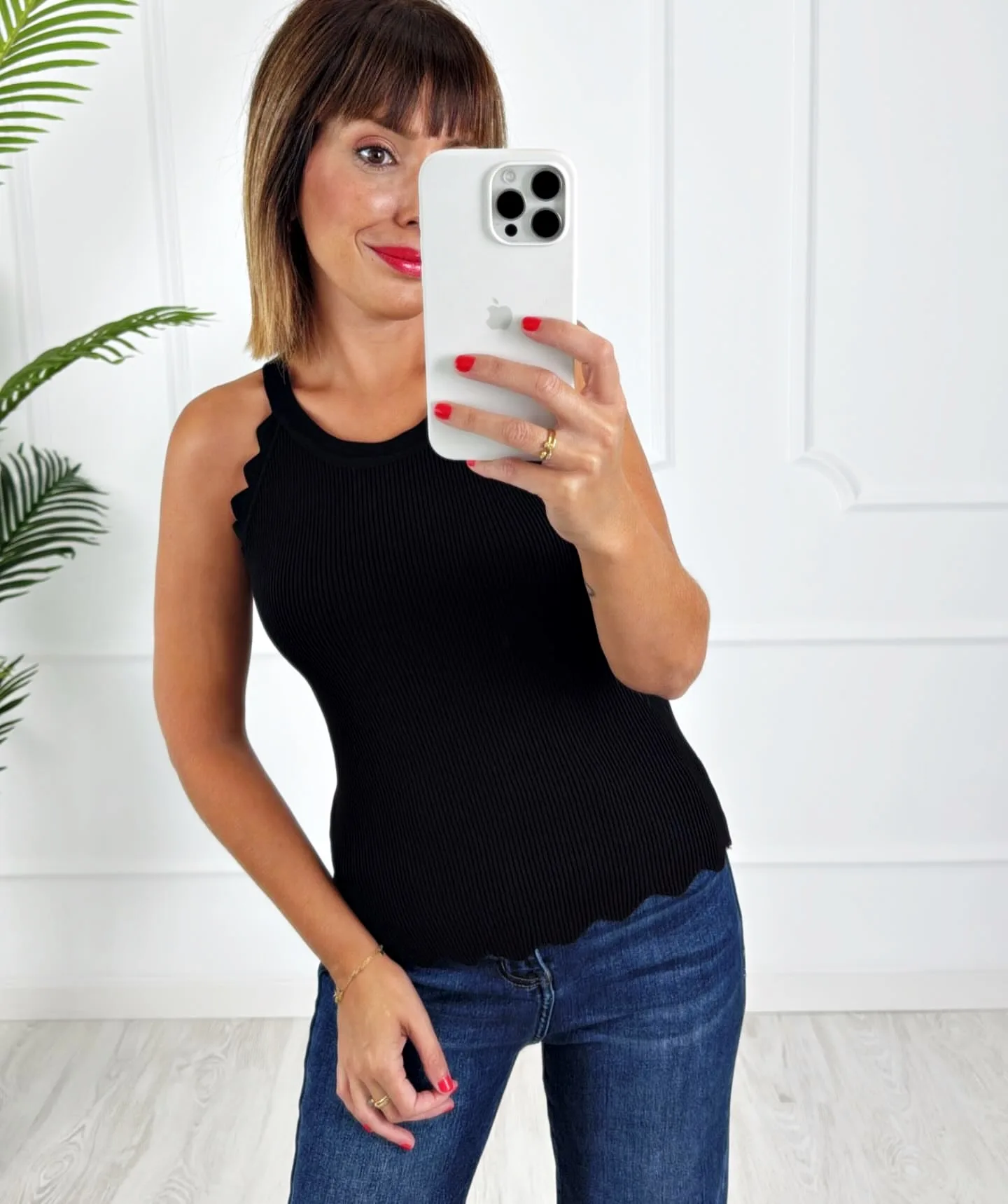 Top halter ondas negro - Imagen 2