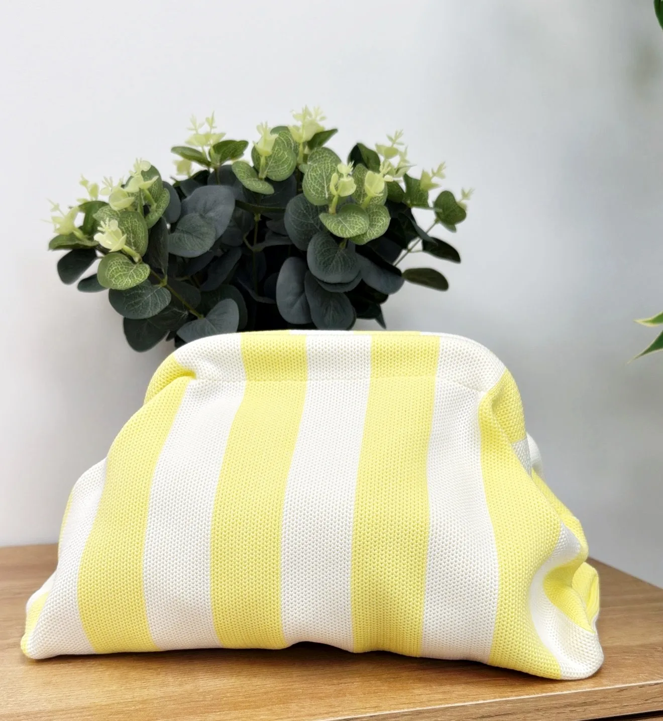 Bolso franjas amarillo