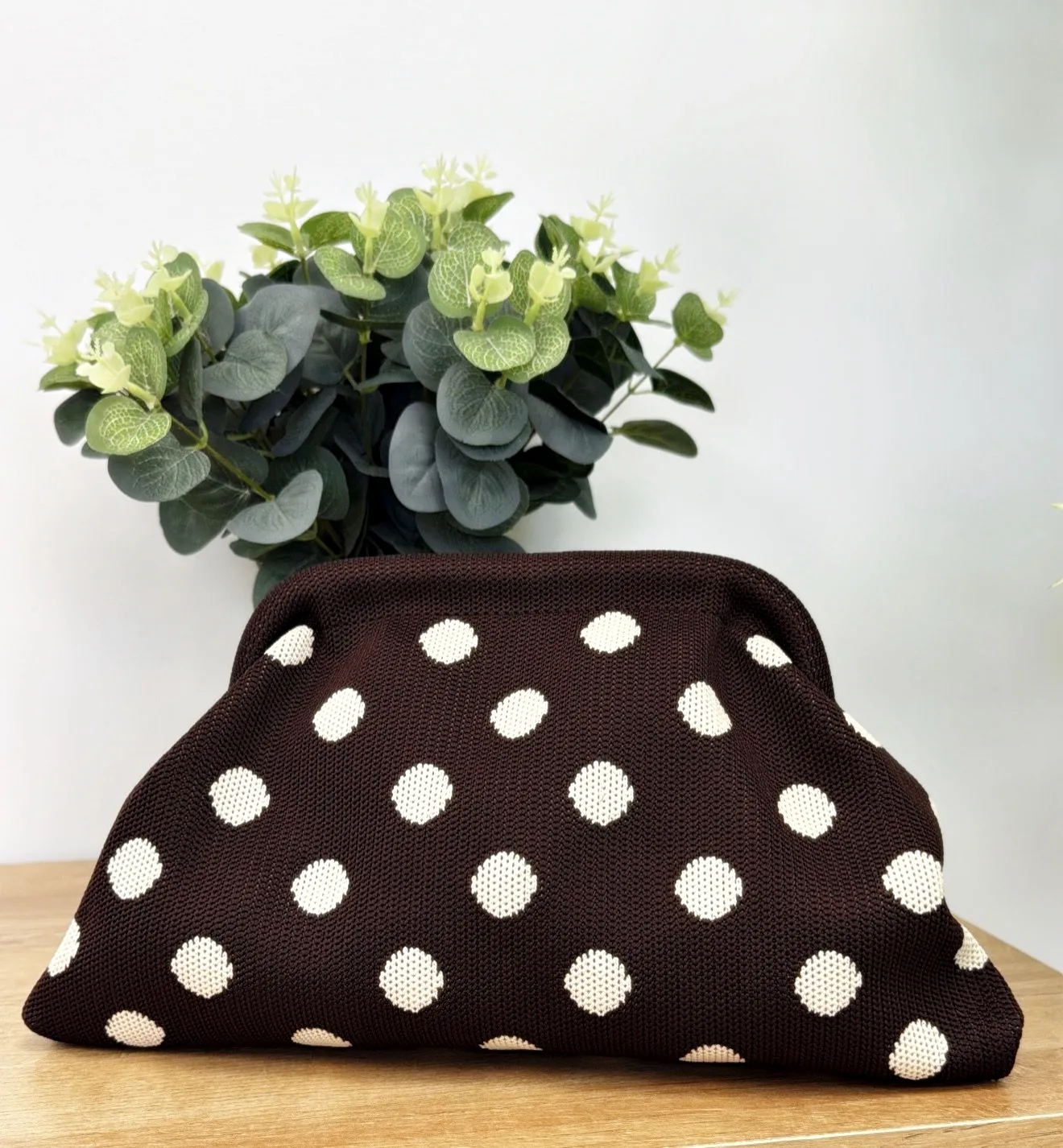 Bolso marrón lunares crudo