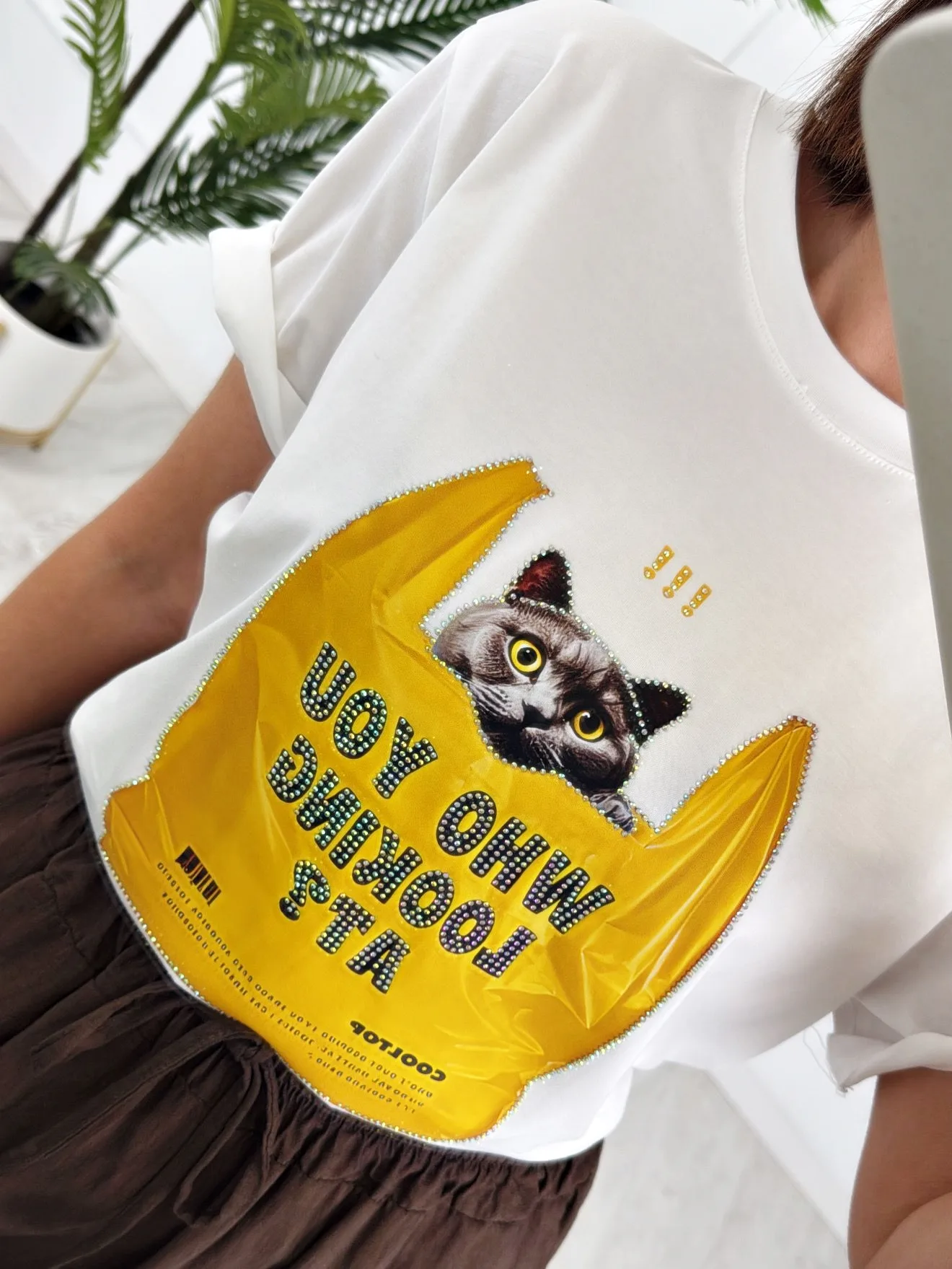 Camiseta gato bolsa strass - Imagen 3
