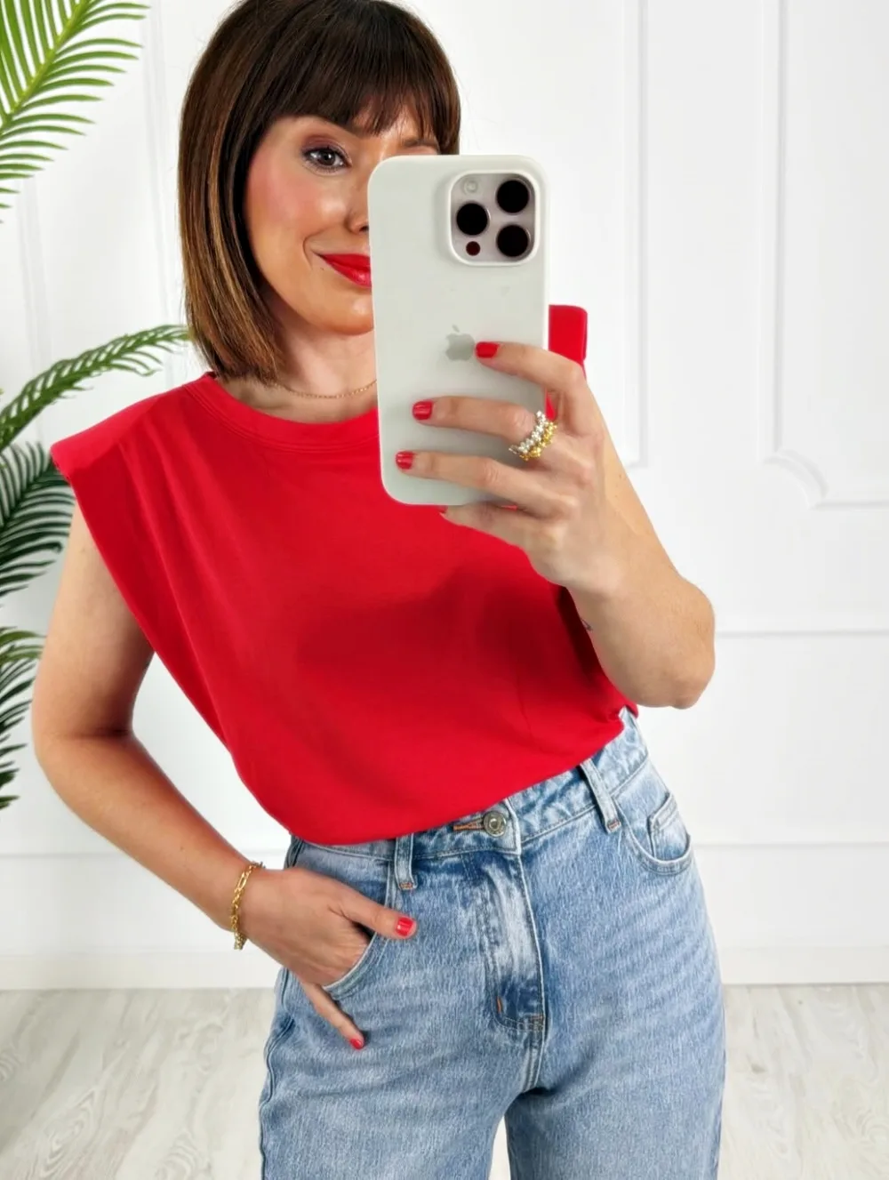 Camiseta hombreras estrella roja