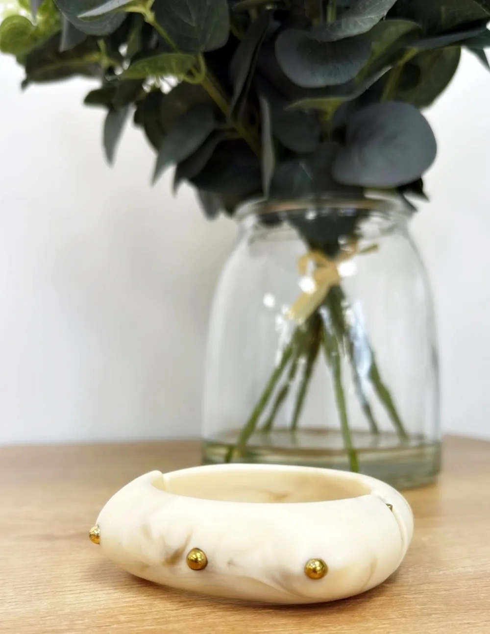 Brazalete tachas acero beige