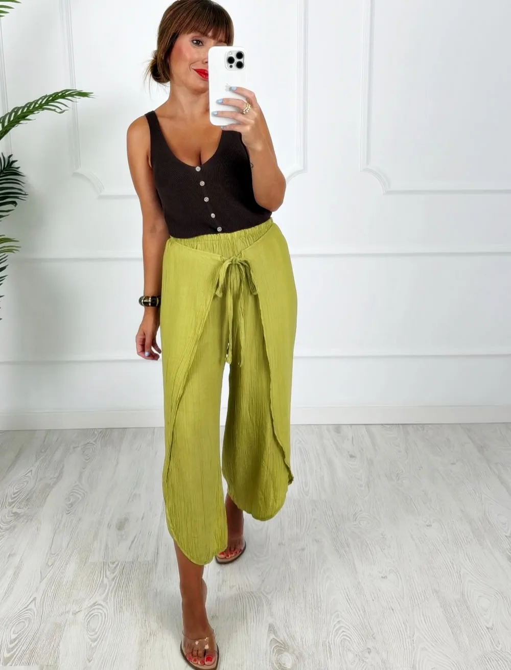 Pantalón aberturas verde