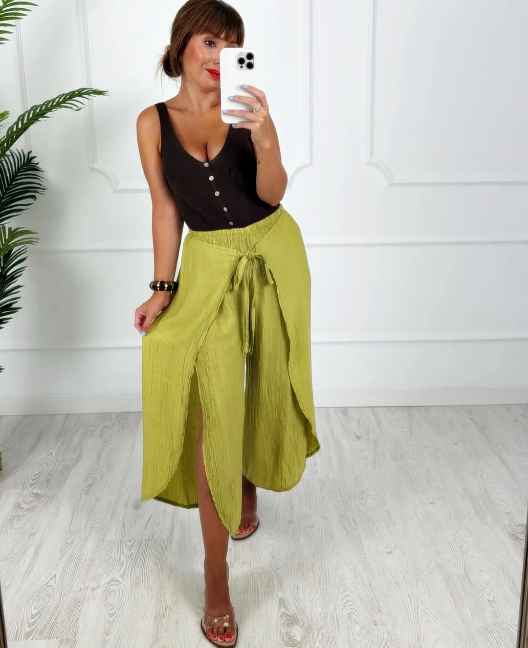 Pantalón aberturas verde - Imagen 3