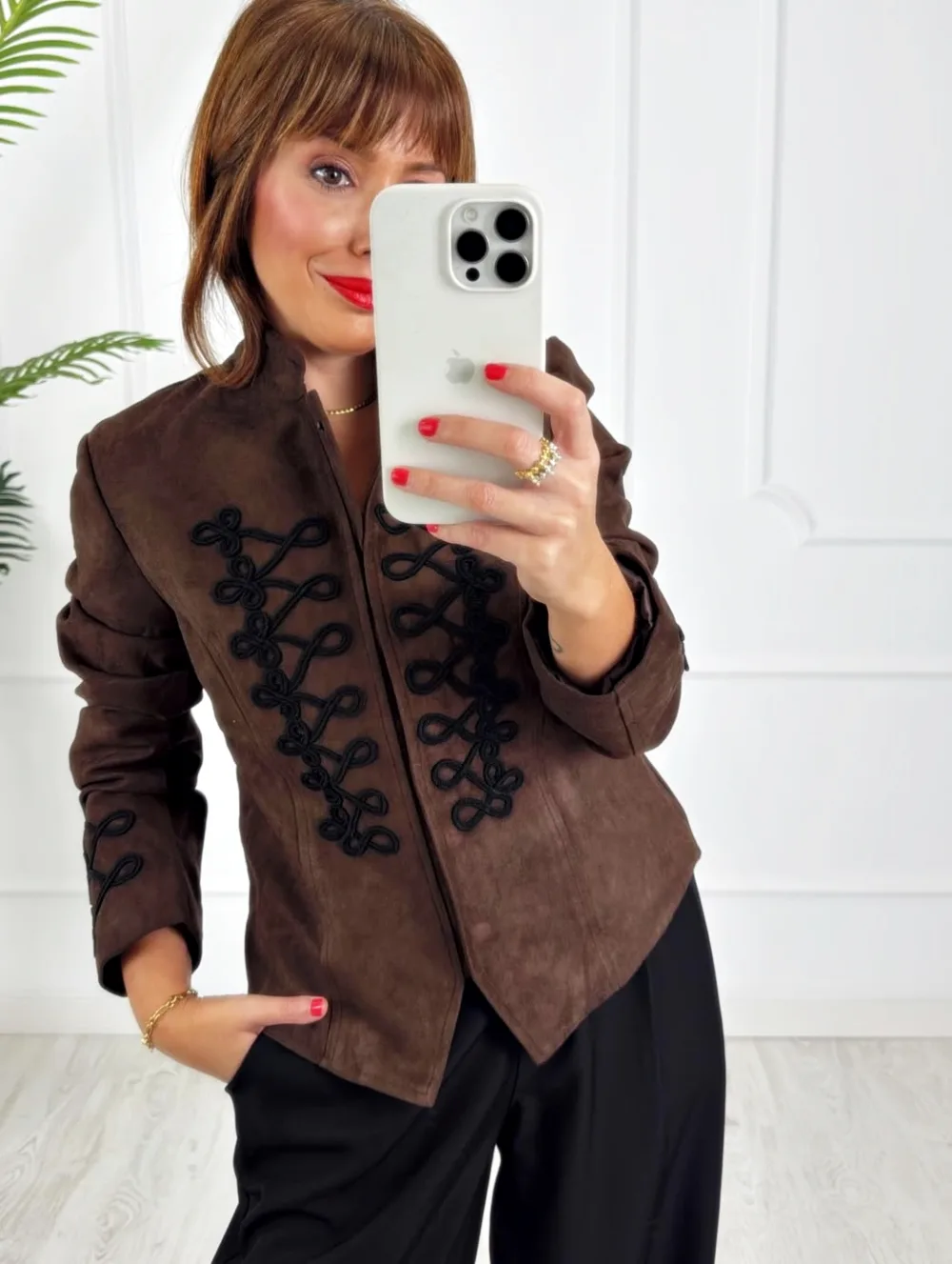 Chaqueta Ante alamares chocolate